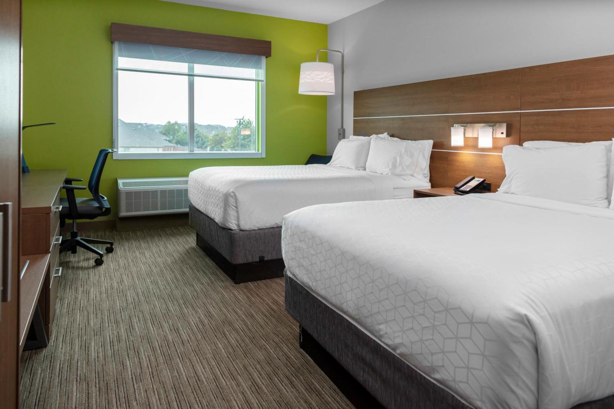 Holiday Inn Express & Suites Leander By Ihg Exterior photo